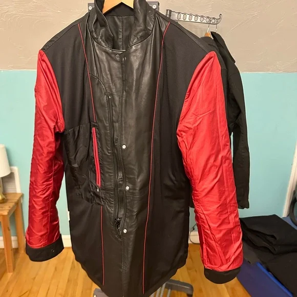 Victorinox leather jacket men’s beautifully designed lots of detail - Picture 4 of 4